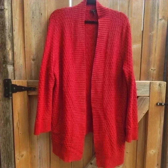 Talbot Woman's Plus  Size Red Cardigan Size 2x - Picture 1 of 9